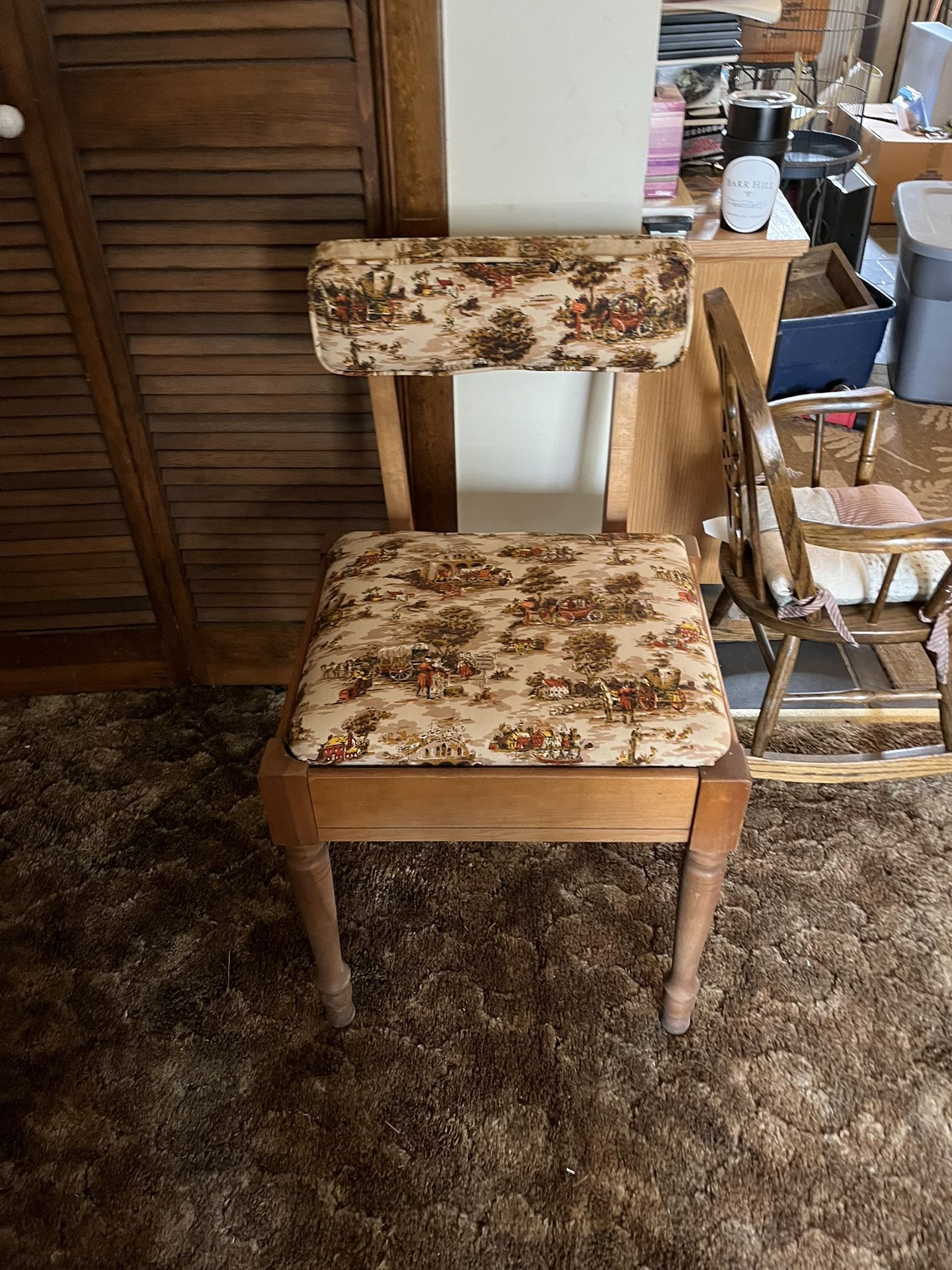 Sewing Chair for Sale in Gouldsboro, PA OfferUp