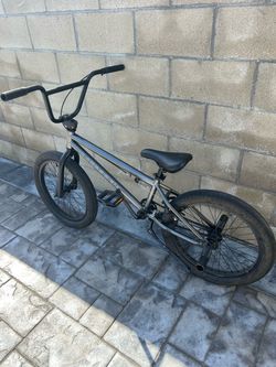 Elite BMX Bicycle 20” Freestyle Bike - Gun Metal Ideal for Ages 7 to 18 Years