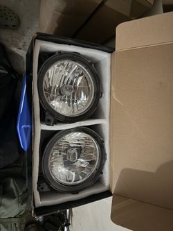Jeep JL OEM Headlights