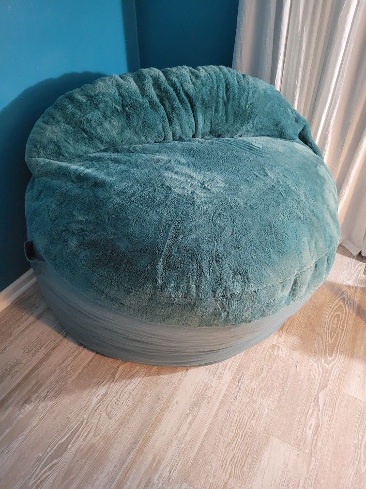 CordaRoy's King chair with King nest cover
