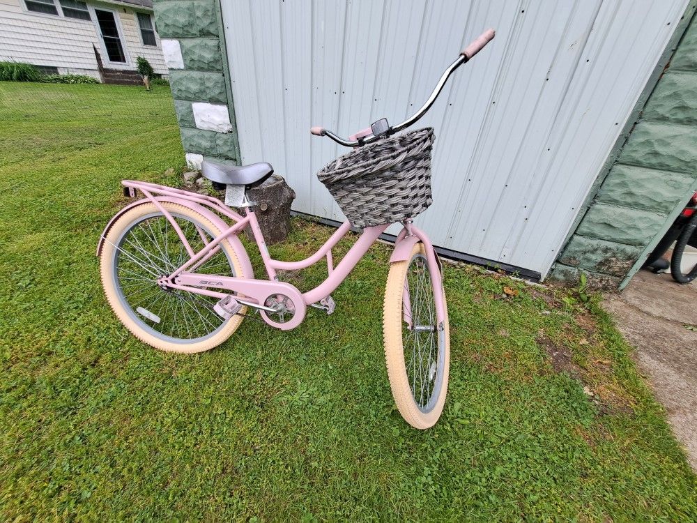 Adults / Teenagers Pink Beach Cruiser BCA Bike Bicycle 26inch