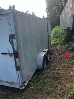 7 x 10 box trailer