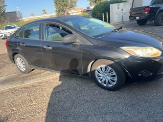 2012 FORD FOCUS
