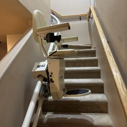 Harmar Helix Curved Stair Lift Handicap wheelchair
