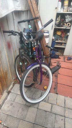 Dos bicicletas
