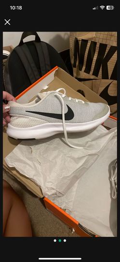 NIKE MENS SIZE 10/12/ROSEDALE & MOHAWK AREA