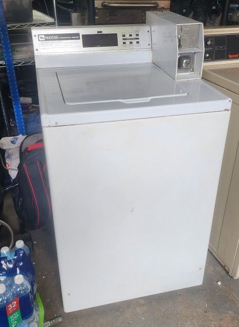 Maytag Commercial Top Load Washer | Coin Operated Washing Machine MAT12PD/ MAT12