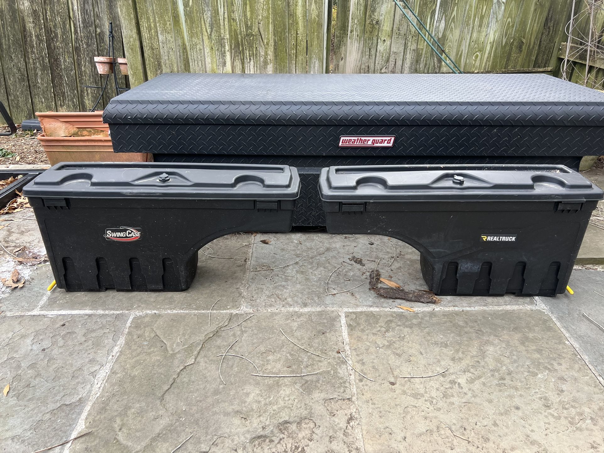 Undercover Swing Case Truck Tool Box for 2020 Ford Superduty
