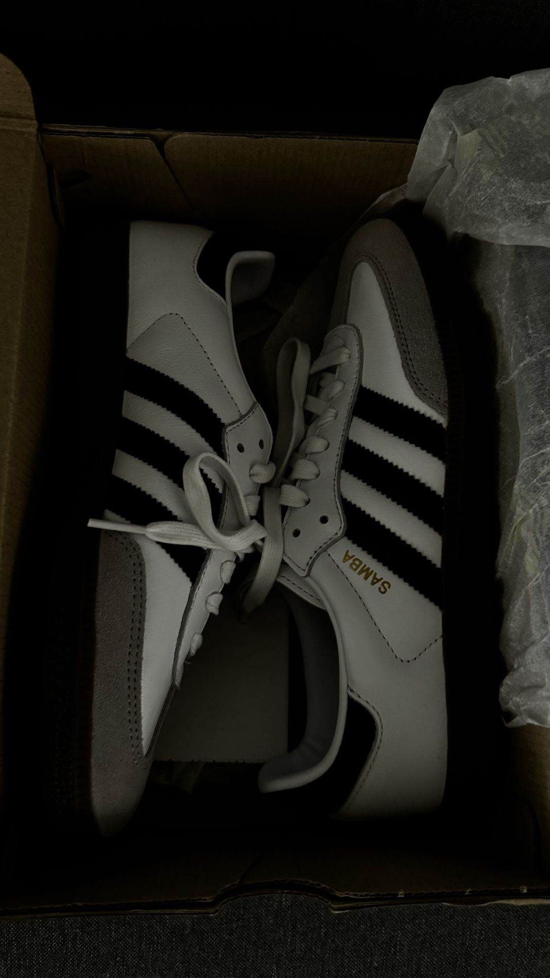 Adidas Samba Size 6.5Y/7.5W
