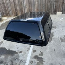 Leer Hi Top Camper Shell Chevy Silverado 2014/ (contact info removed)0& 2500 6’64” 