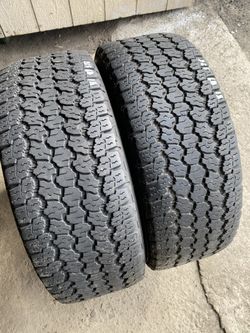 Pair Tires 265 60 18 