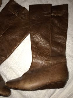 Used Intyce Steve Madden boots size 8.5