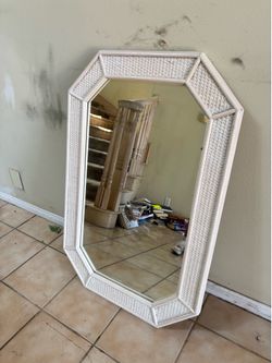 Rattan mirrors