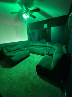 Reclining Sectional Sofa