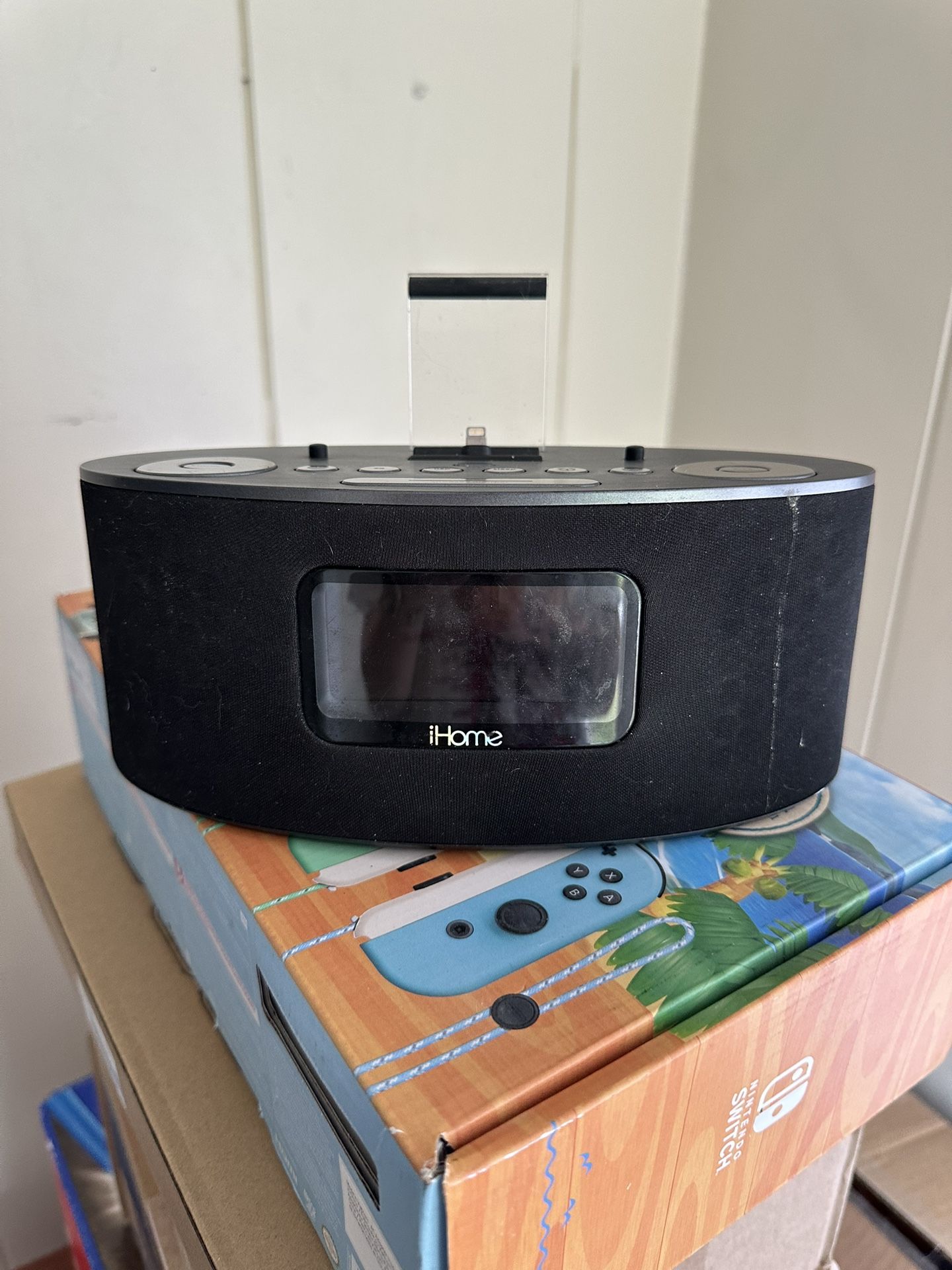 iHome Dock