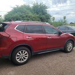 2020 Nissan Rogue