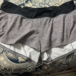 Luluemon Short