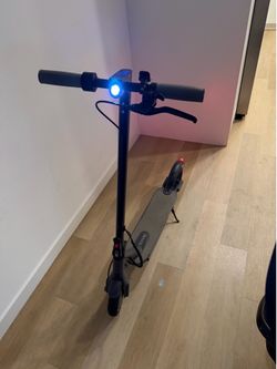 Navic Electric scooter