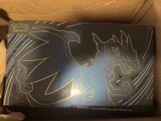 Pokémon TCG Charizard ex Ultra Premium Collection (Factory Sealed)