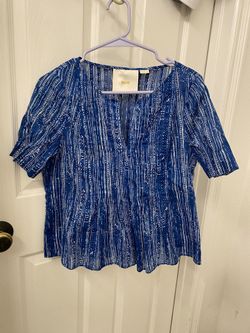 Maeve By Anthropology Blue And White Stripes Top Size 4 