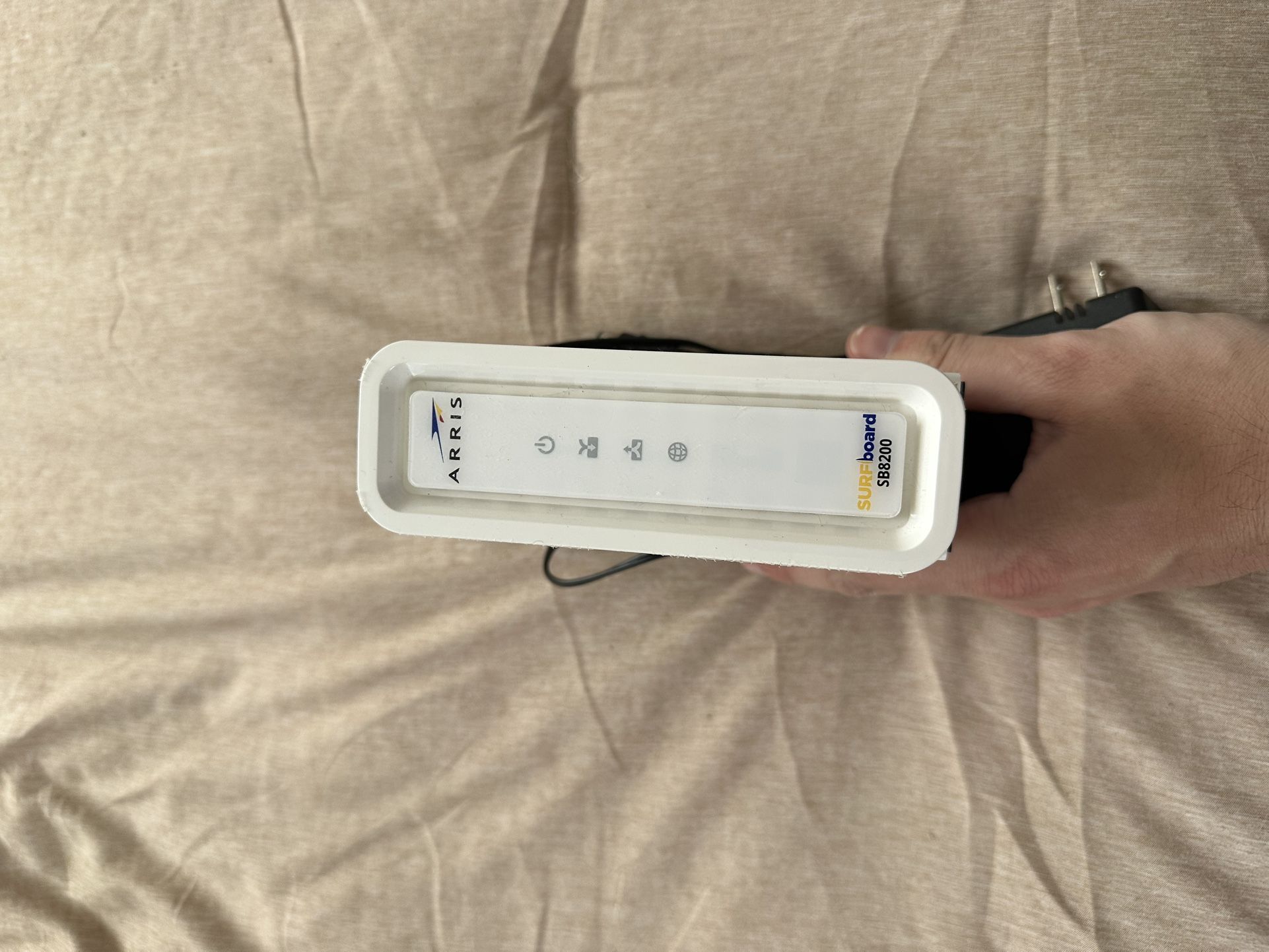 ARRIS - SB8200 Modem