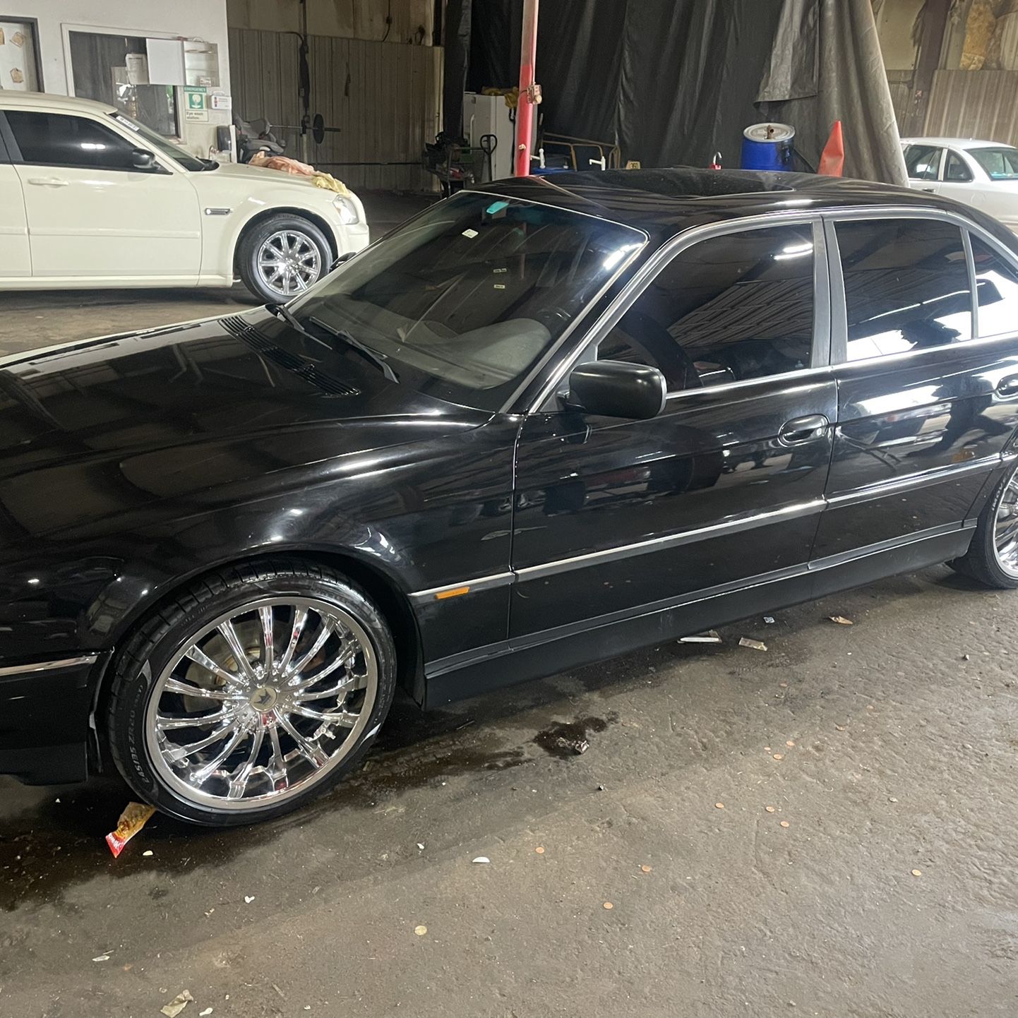 2000 BMW 7 Series