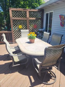 7 piece Patio Set plus 2 extra Chairs