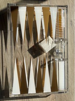NEW Acrylic backgammon set