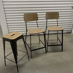 Bar Stools And Chair