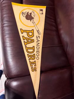 Vintage 1969 San Diego Padres Swinging Friar Felt Pennant