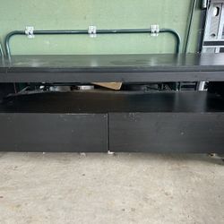 TV Stand Free To Pick Up