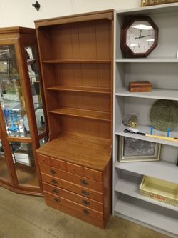 Ethan Allen Chest & Hutch Top 