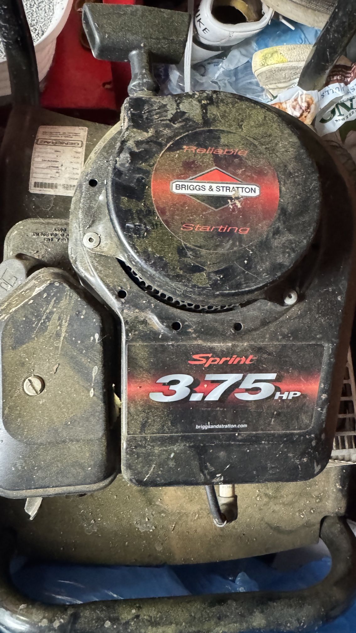 Briggs & Stratton Sprint 3.75 HP engine,
