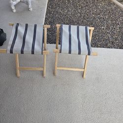 2 CAMPING CHAIRS
