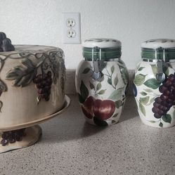 Kitchen Jars& Cake Stand And Cover