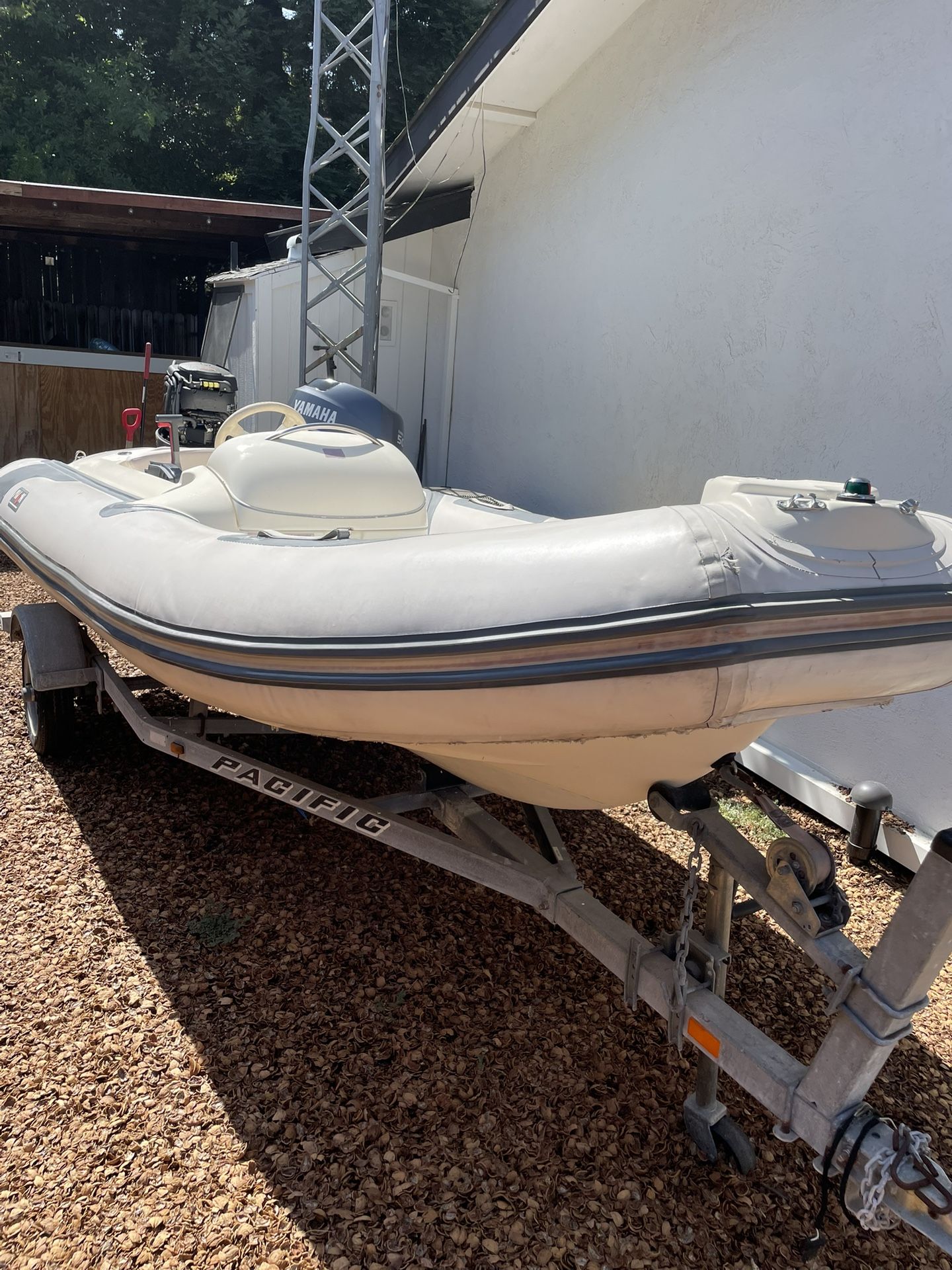 2007 Avon Dinghy Boat