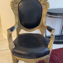 Royal Throne Chair – Perfect for Halloween, Parties, or Royal Decor