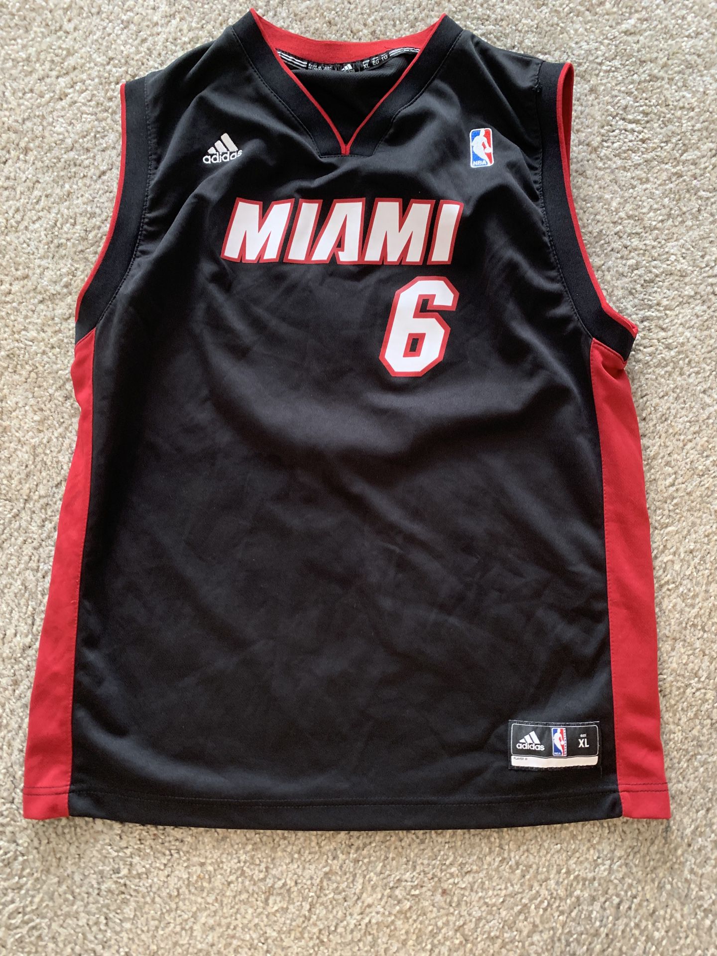 Lebron James Jersey for Sale in Sidney, OH - OfferUp