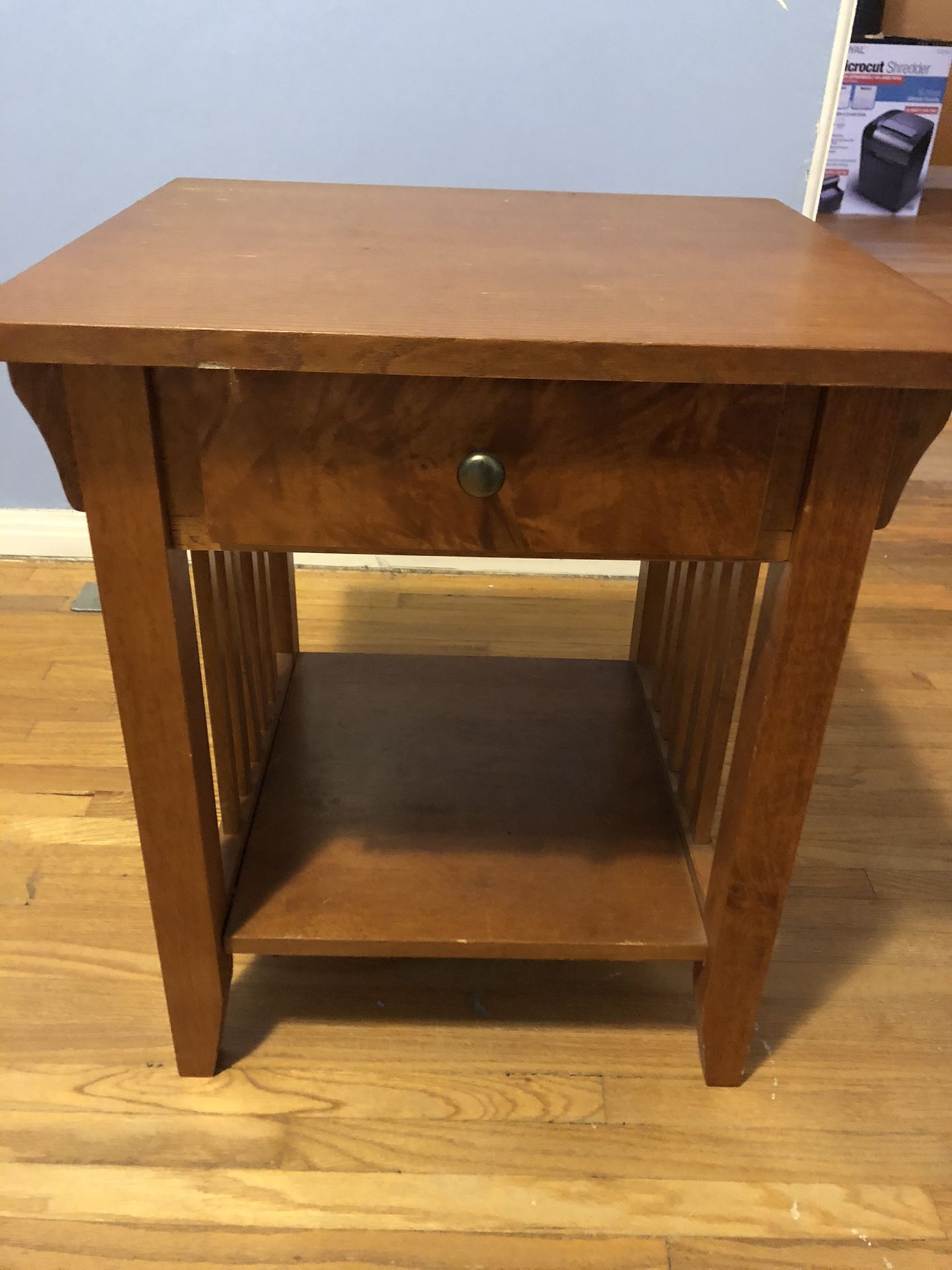 FREE - end table