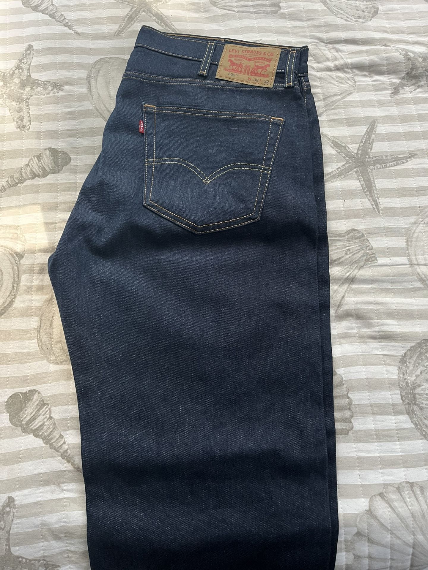 Levis 505
