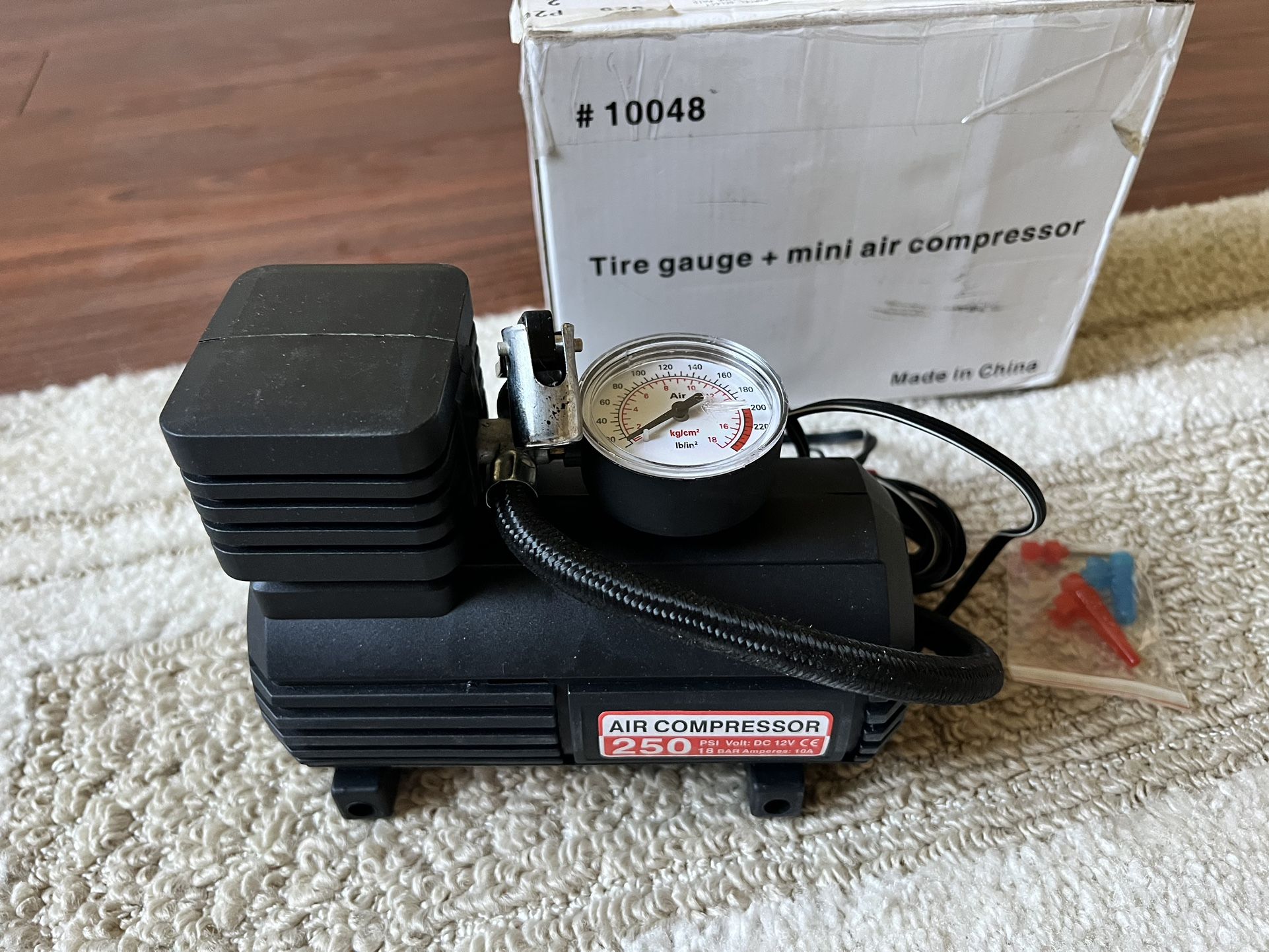 Tire & Ball Inflator / Air Compressor (250 PSI, 12V, Auto, Portable)
