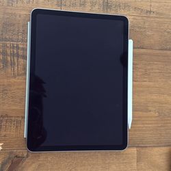 Apple iPad Air With Case And Pencil M2 11inch