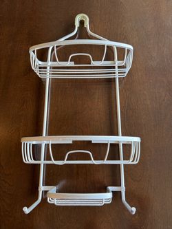 Hanging shower caddy