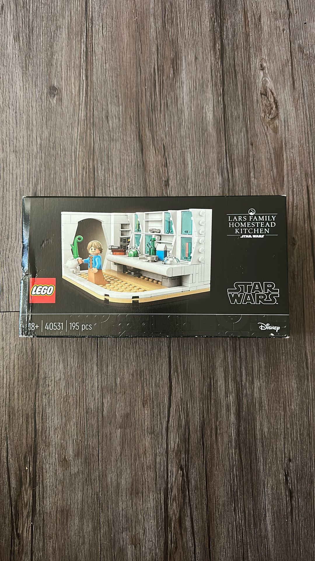 Lars Family Homestead Kitchen Lego Set
