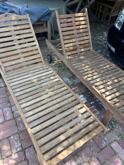 Set of 2 Teak Chaise Lounge Chairs with Light Green cushions   Located in concord Recently cleaned, sanded and teak oiled Teak wood is sturdy, no wobb
