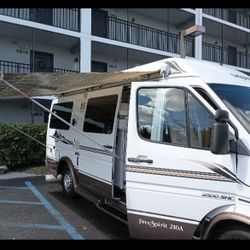 2003 Dodge Sprinter 2500/Mercedes Benz 