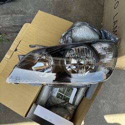 01-05 Lexus IS300 New Black Housing Headlights 