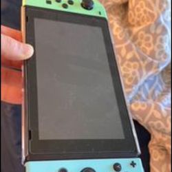 Nintendo Switch (Animal Crossing Bundle)