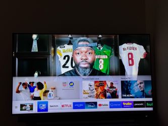 55" Samsung 4K Smart TV (8-Series) - Excellent Condition