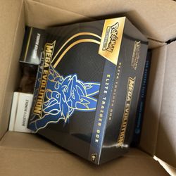 Mega Evolution Lucario Etb 